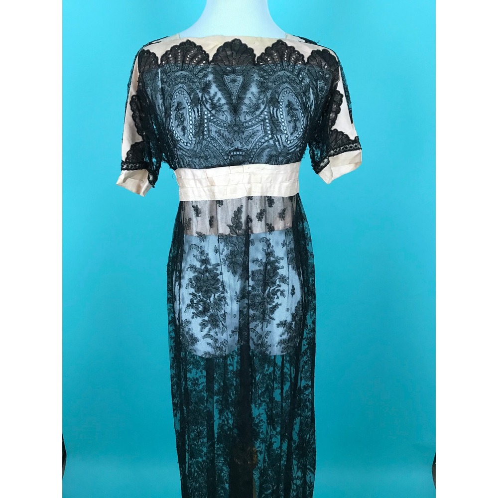 Antique Edwardian Black Chantilly Lace Pink Silk Empire Waist Gown Dress‎ 1900s